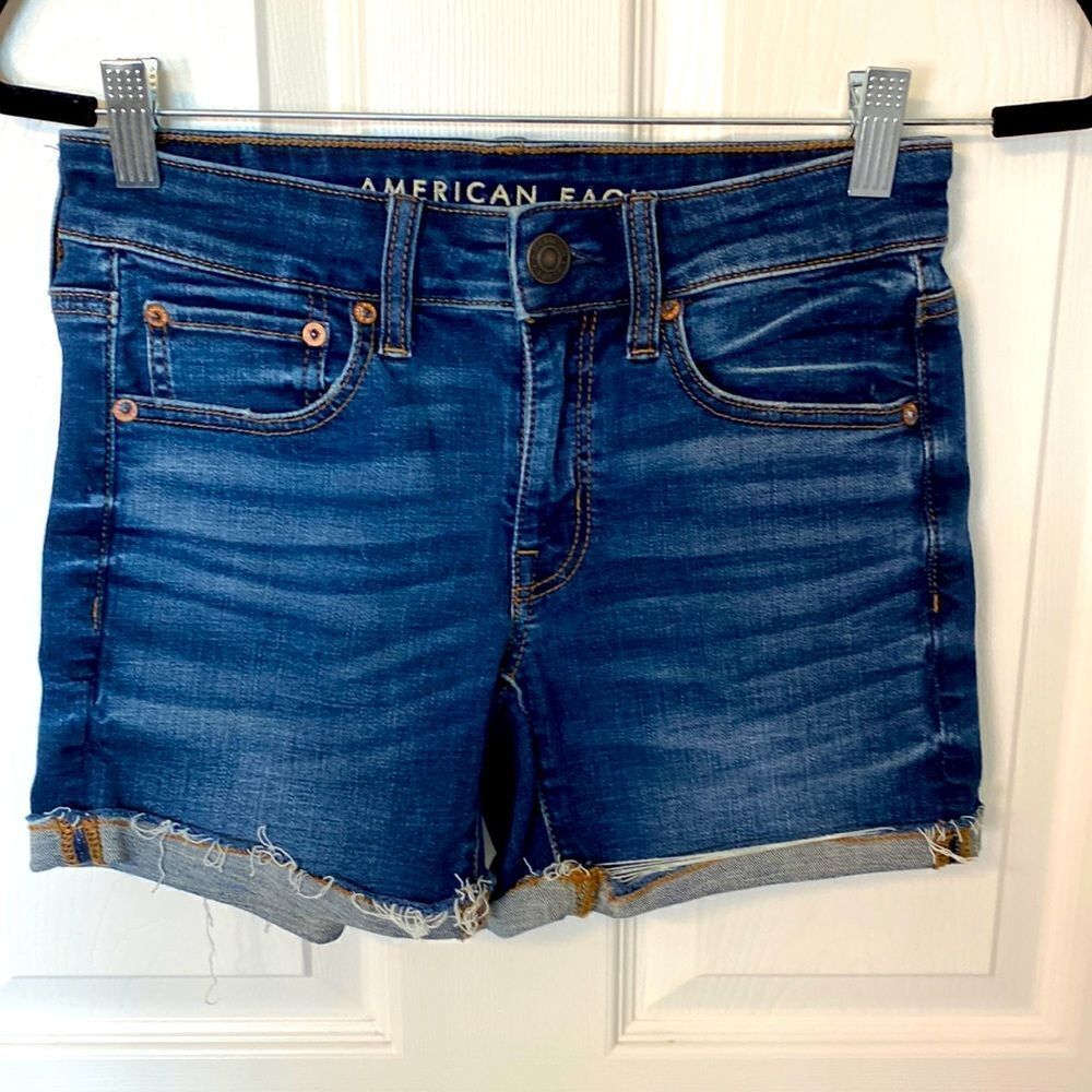 American eagle midi- medium wash- Size 2